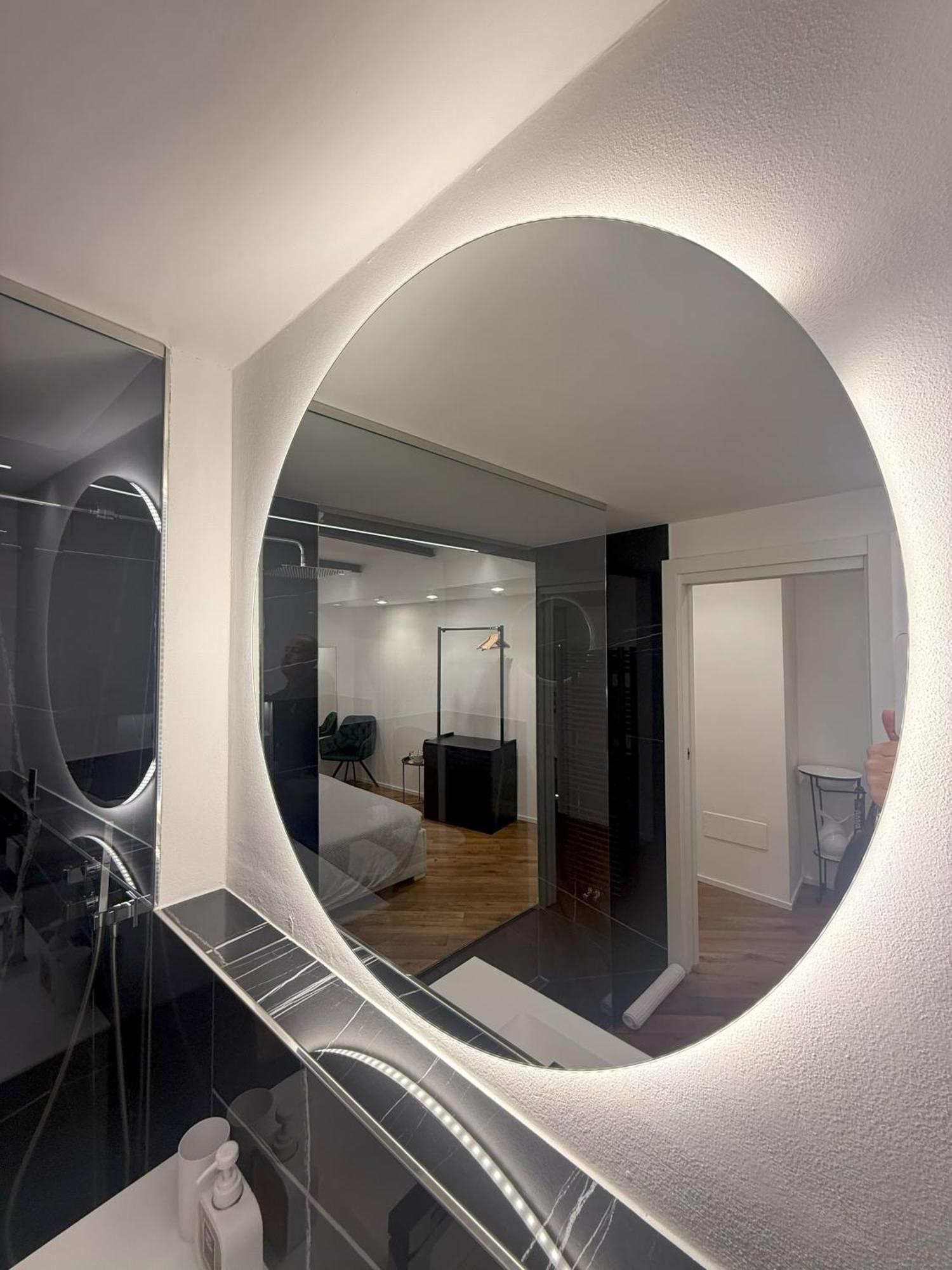 East West Room Arco Bagian luar foto