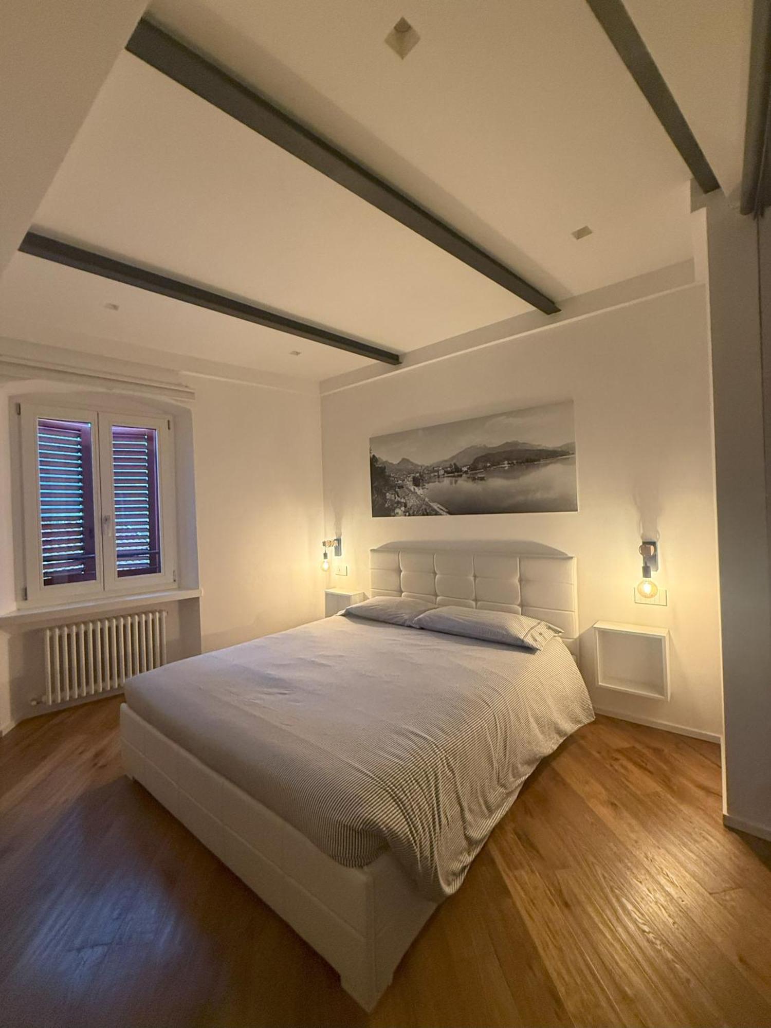 East West Room Arco Bagian luar foto